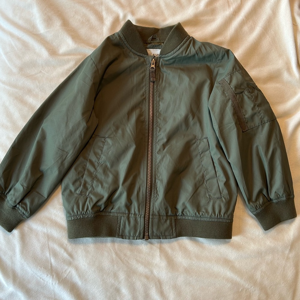 Carters Size 5/6 Boys Green Bomber Jacket